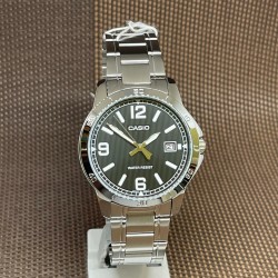Casio MTP-V004D-1B2 Men’s Analog Watch with Stainless Steel Bracelet and Black Dial